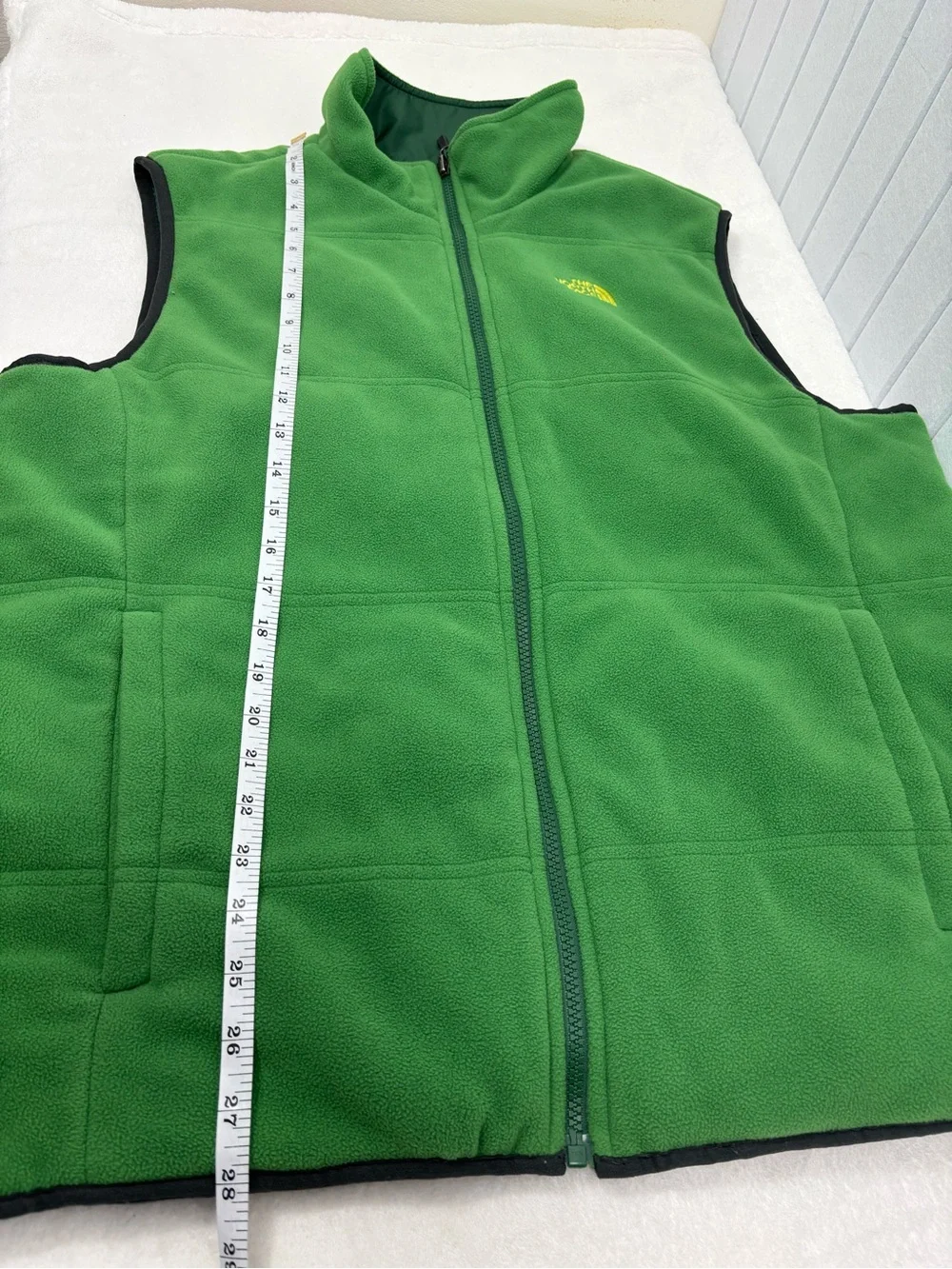 The North Face Vest Sweater Jacket Large Green Reversible Fleece Full Zip